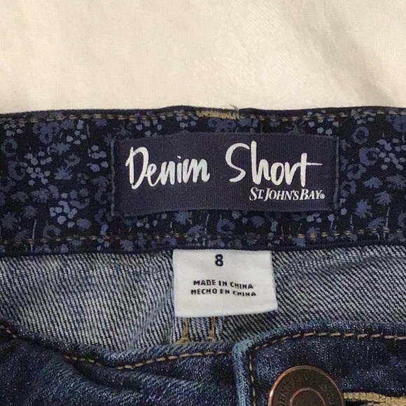 St John’s Bay Denim Jean Shorts Size 8 - Picture 6 of 6